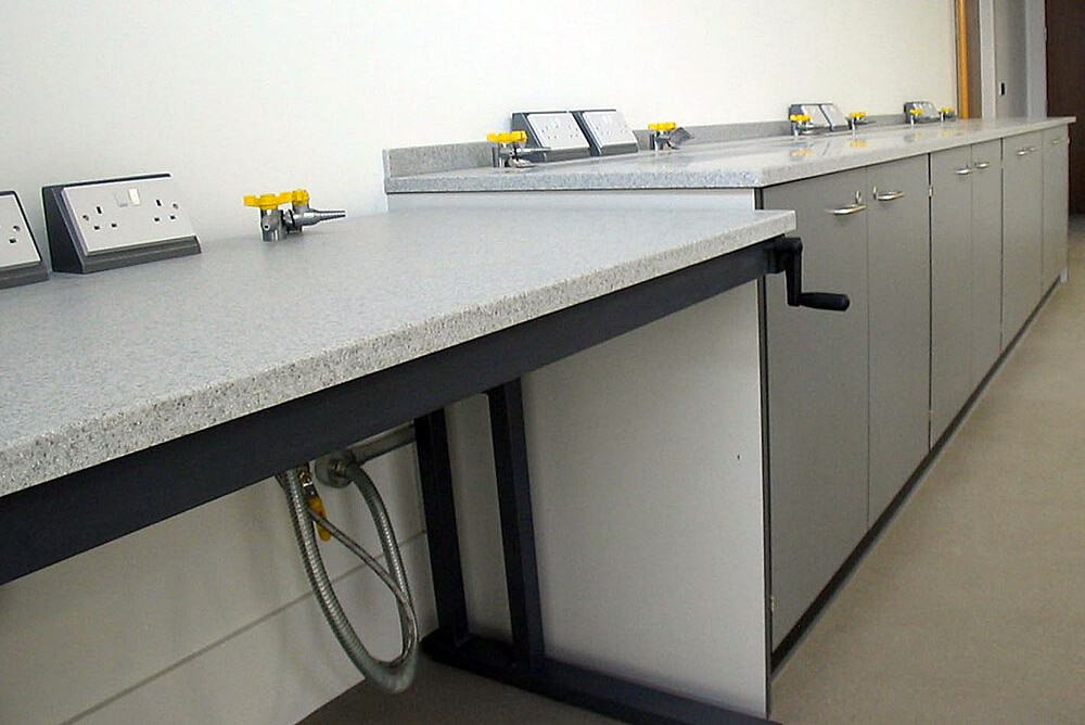 Science-laboratory-furniture-15