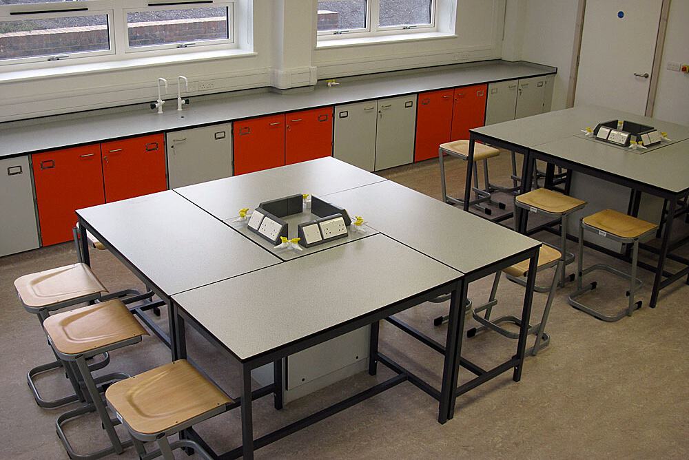 Science-laboratory-furniture-18